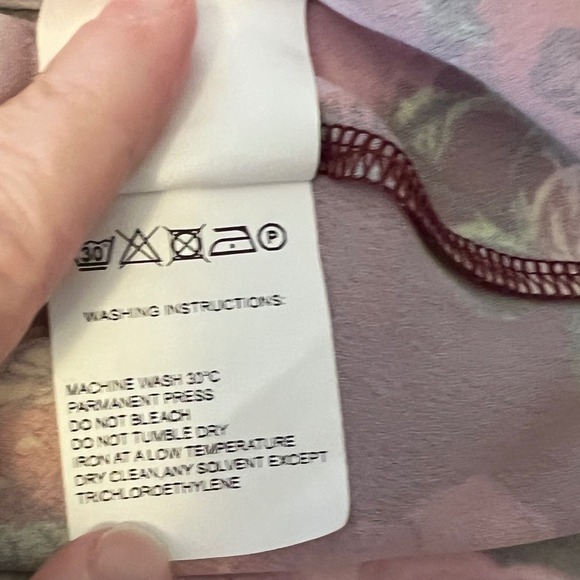 FARM Rio Fabulous Floral Blouse Size S Burgundy Long Sleeve Top NWT - Picture 10 of 10